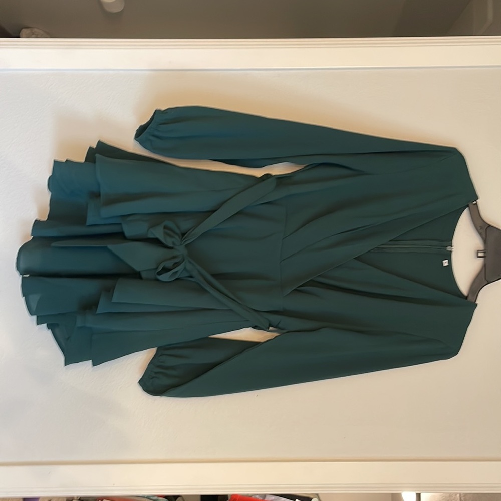 Green cocktail dress - Picture 2 of 4